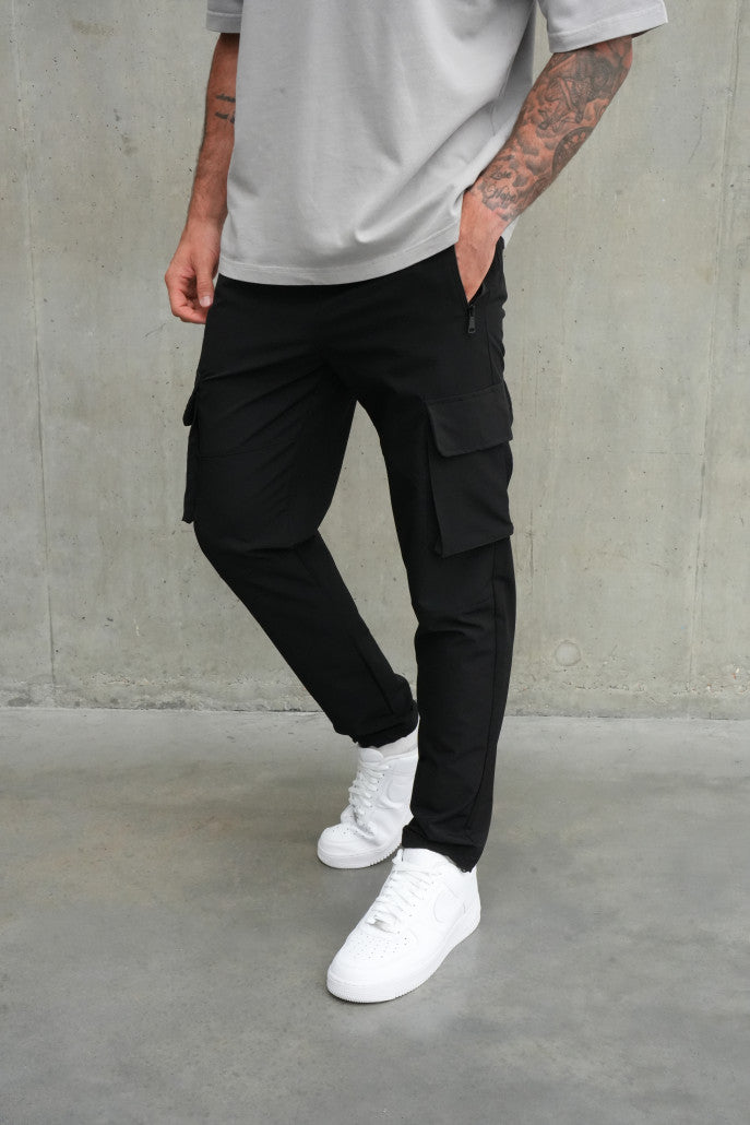 Slim Leg Cargo Pants - Black