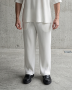 Pleated Trousers in Off-White